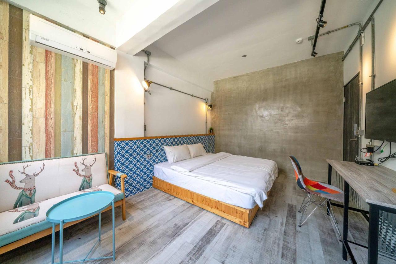 Blue House Homestay 花蓮市 エクステリア 写真