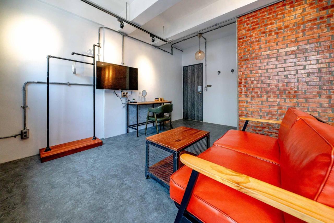 Blue House Homestay 花蓮市 エクステリア 写真