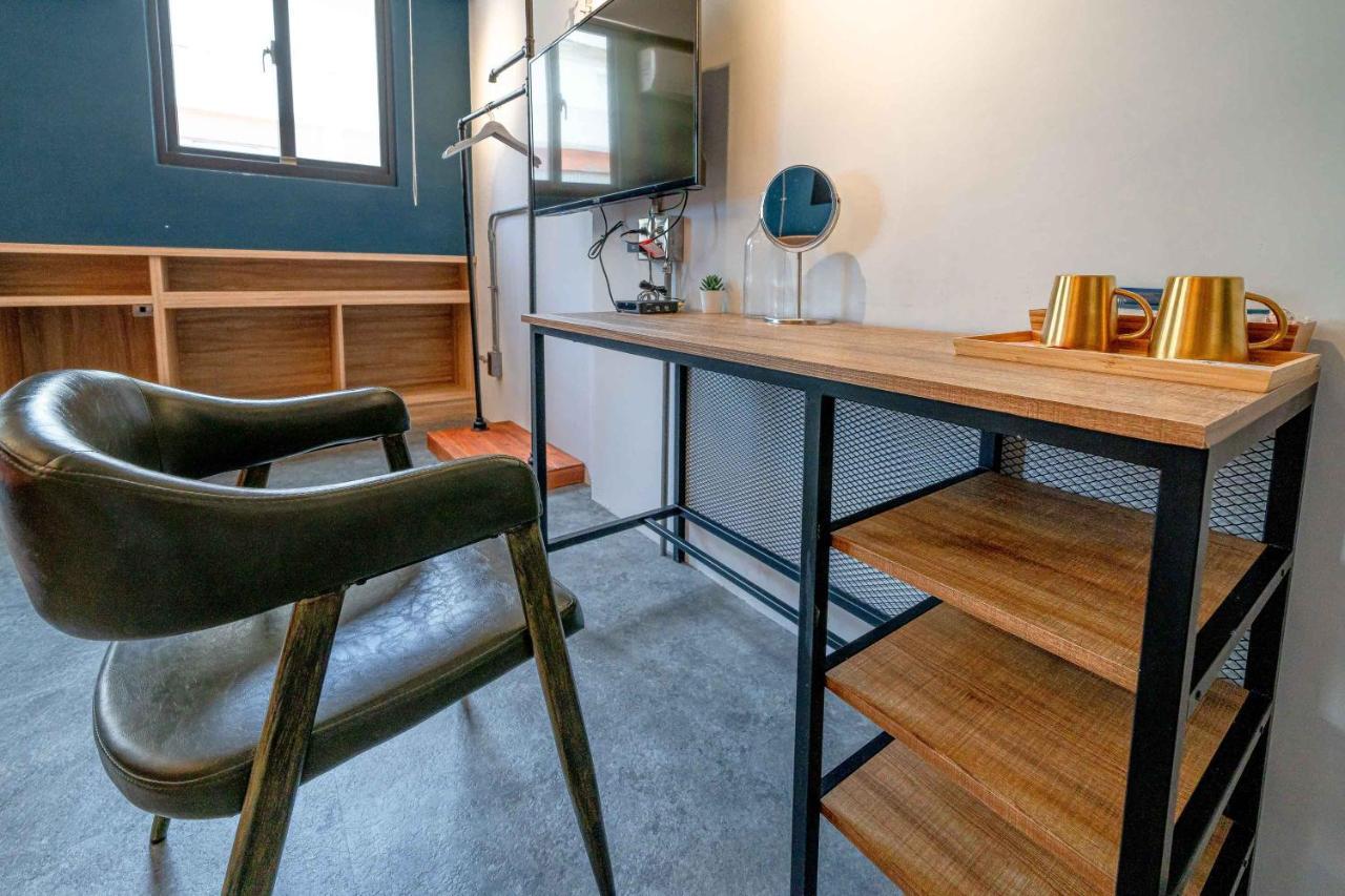 Blue House Homestay 花蓮市 エクステリア 写真